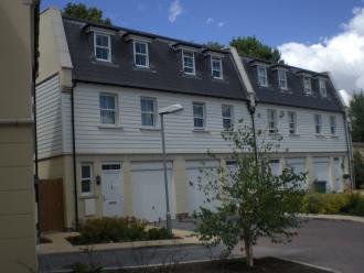 14 new luxury town houses in Dartford Kent picture 1