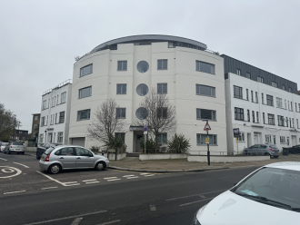 Catford Apartment