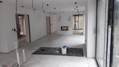 Internal Works to Living Area Continuing 